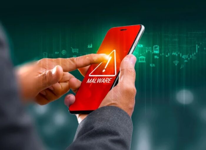 लिंक भेजकर 4.89 लाख रुपये निकला फोन हुआ हैक