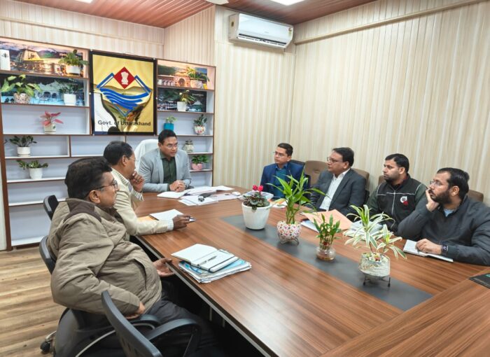 आवास सचिव डॉ. आर. राजेश कुमार ने ली प्राधिकरण की समीक्षा बैठक, विकास कार्यों में तेजी लाने के दिए निर्देश