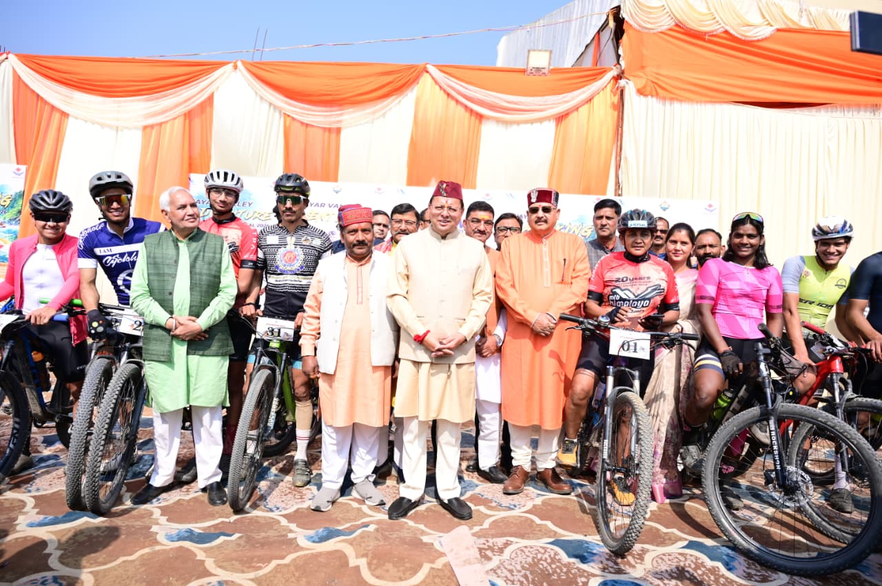 मुख्यमंत्री धामी ने किया नयार वैली फेस्टिवल का उद्घाटन