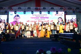 मुख्यमंत्री धामी उत्तरायणी कौथिक महोत्सव के समापन कार्यक्रम में हुए सम्मिलित