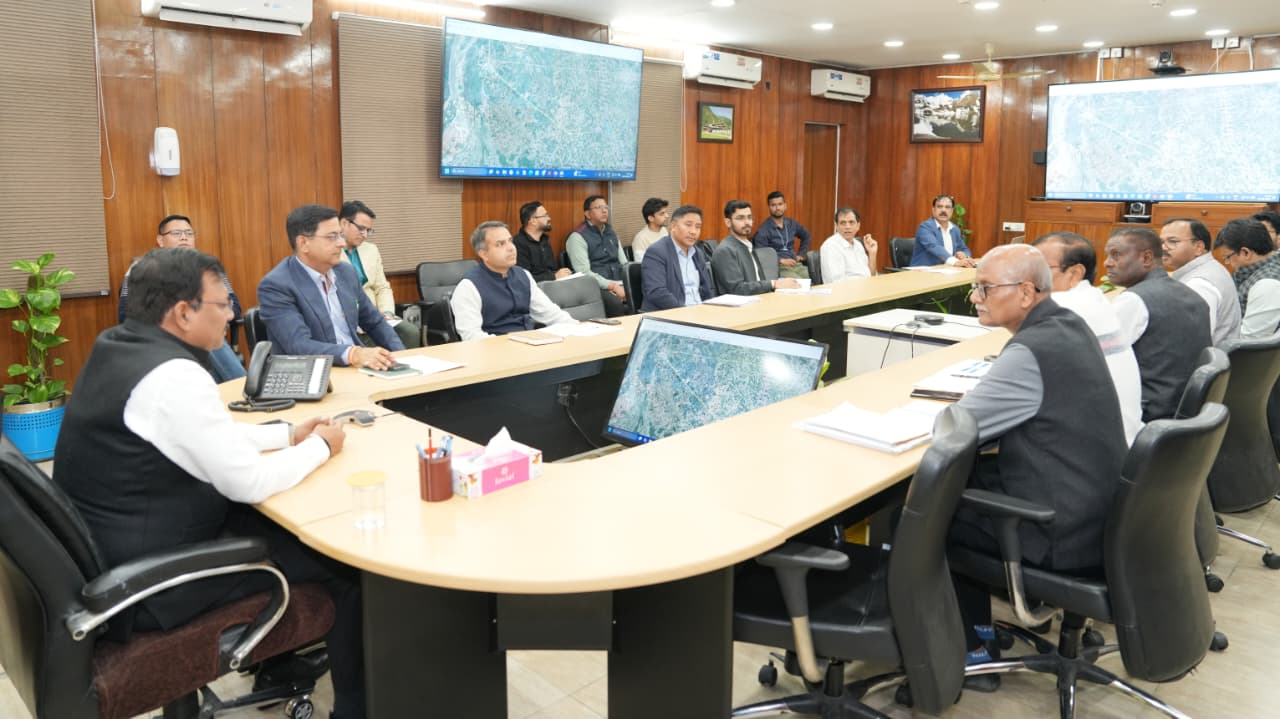 गंगा एक्सप्रेसवे के मेरठ–हरिद्वार विस्तारीकरण पर प्रस्तुतीकरण