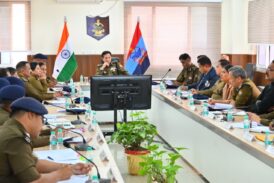 डीजीपी उत्तराखंड की अपराध और कानून व्यवस्था पर हाई-लेवल समीक्षा बैठक