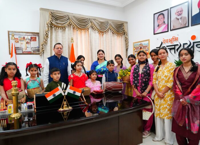 मुख्यमंत्री ने मुख्यमंत्री आवास में मनाया लोकपर्व फूलदेई