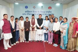 प्रधानमंत्री ने सर्वाइकल कैंसर के विरुद्ध देशव्यापी टीकाकरण अभियान का शुभारंभ किया