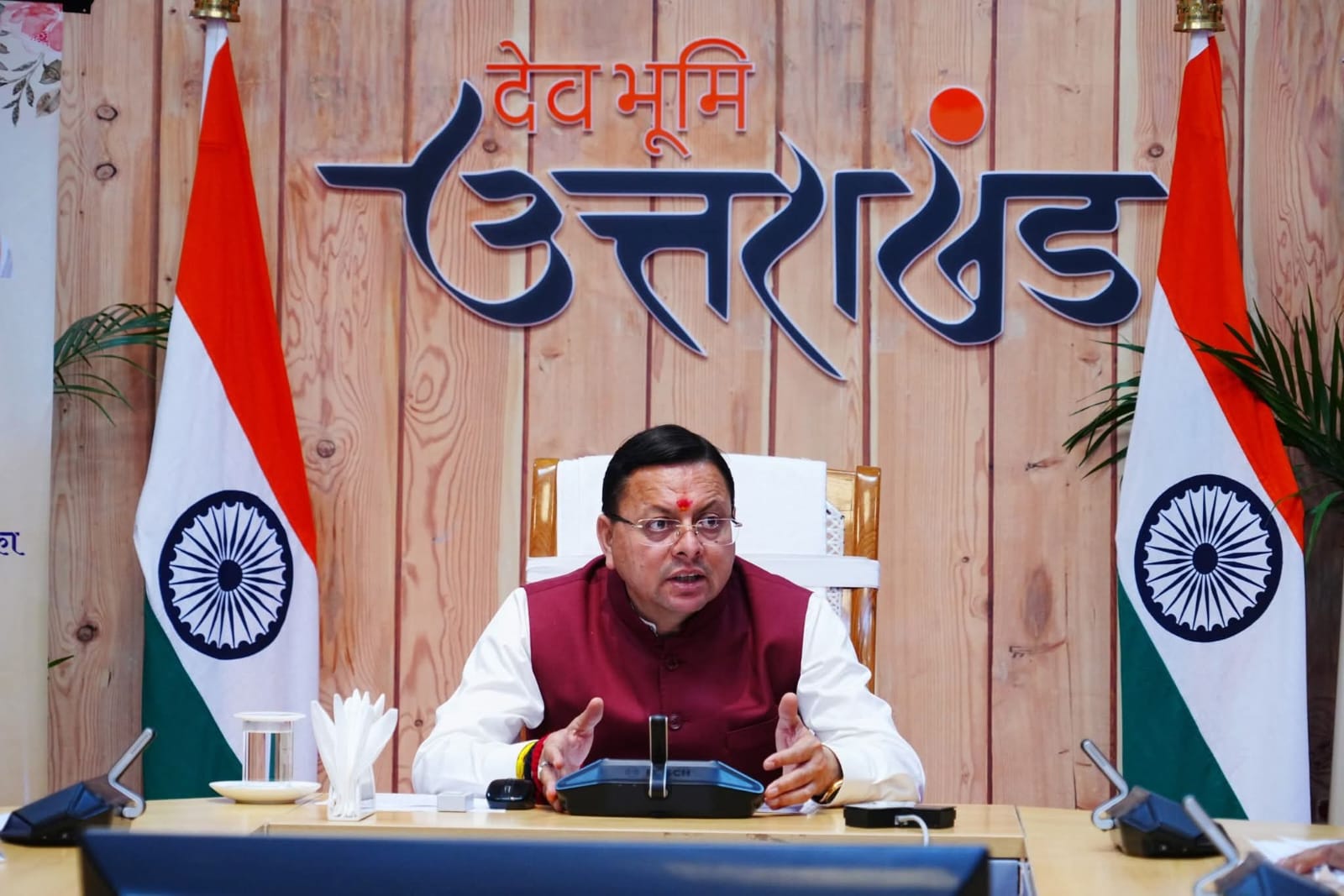 लॉ एंड ऑर्डर पर सीएम धामी सख्त, अधिकारियों को कड़ी चेतावनी