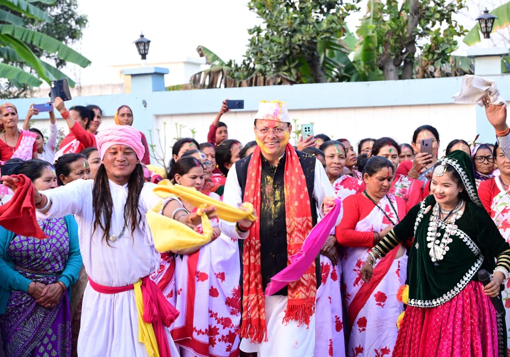 खटीमा में होली पर्व पारंपरिक हर्षाेल्लास एवं सांस्कृतिक गरिमा के साथ मनाया गया