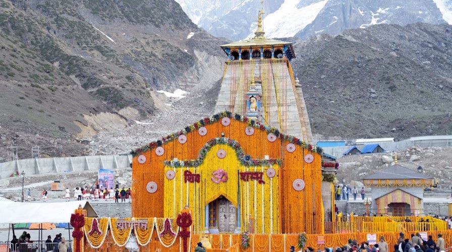 केदारनाथ हेली सेवा के लिए टिकटों की बुकिंग 15 अप्रैल से शुरू होगी