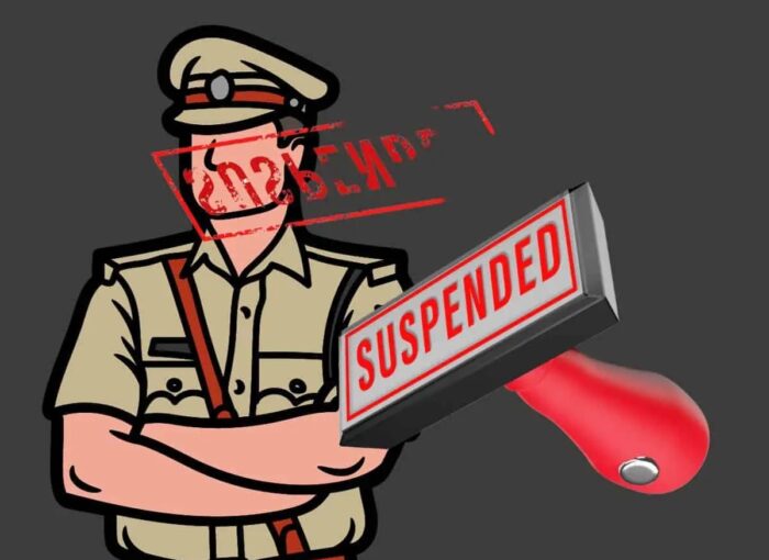 सीएम  धामी के निर्देश पर इकबालपुर चौकी के सभी पुलिसकर्मी निलंबित