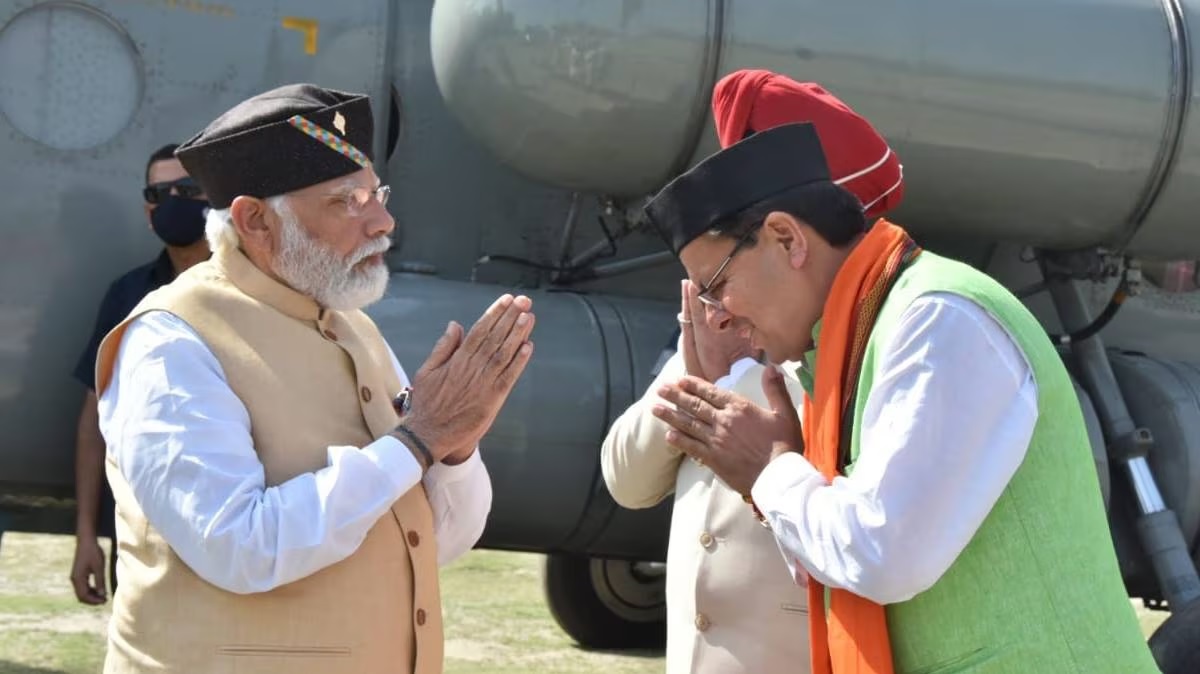 प्रधानमंत्री नरेंद्र मोदी ने चार वर्ष के कार्यकाल पर दी राज्य सरकार को बधाई  