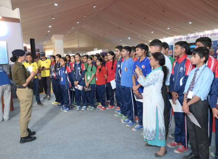 बैरागी कैम्प, हरिद्वार में न्याय संहिता प्रदर्शनी का सफल समापन