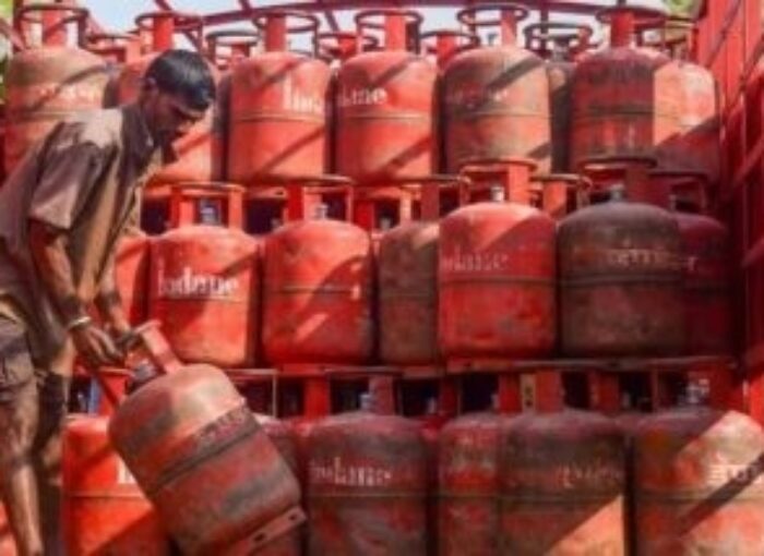 देहरादून में किसे और कितने मिलेंगे सिलिंडर ?