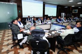 मुख्यमंत्री ने की राज्य की महत्त्वपूर्ण अवसंरचनात्मक परियोजनाओं की प्रगति की समीक्षा