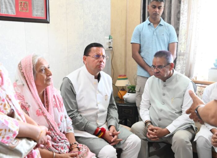 मुख्यमंत्री ने सेवानिवृत्त ब्रिगेडियर मुकेश जोशी जी के निधन पर शोक संवेदनाएं व्यक्त की