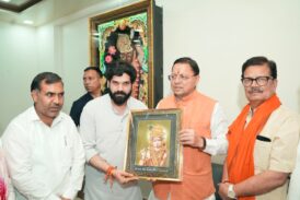 मुख्यमंत्री ने राजस्थान के प्रमुख केंद्र बाबा खाटू श्याम मंदिर पहुंचकर पूजन किया