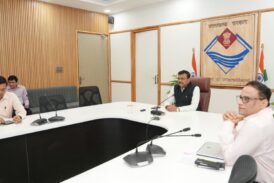 मुख्य सचिव ने सभी विद्यालयों में नियमित अंतराल पर वॉटर बेल बजाने के निर्देश दिए