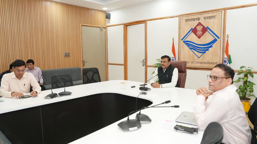 मुख्य सचिव ने सभी विद्यालयों में नियमित अंतराल पर वॉटर बेल बजाने के निर्देश दिए