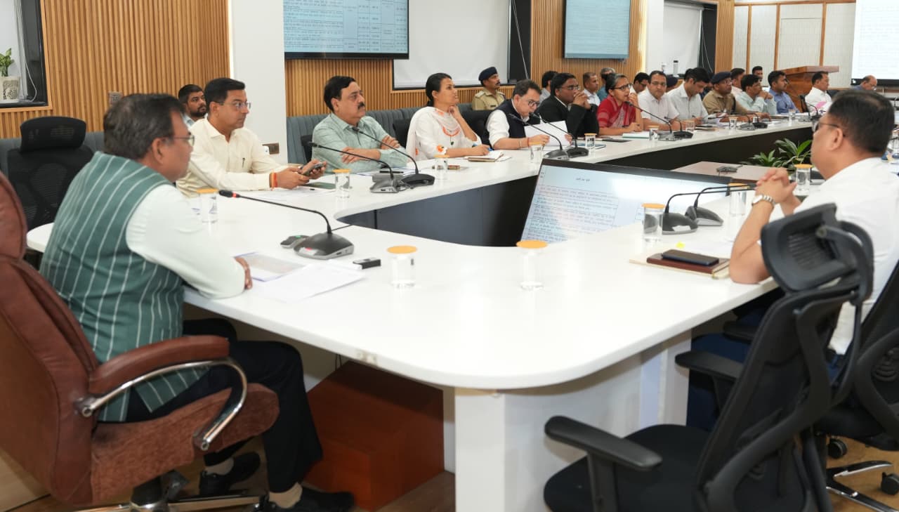 मुख्य सचिव ने ली कुम्भ मेला – 2027 की तैयारियों को लेकर बैठक