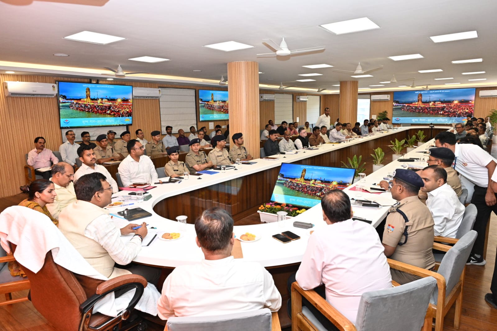 मुख्य सचिव ने की कुंभ मेला-2027 की तैयारियों की समीक्षा