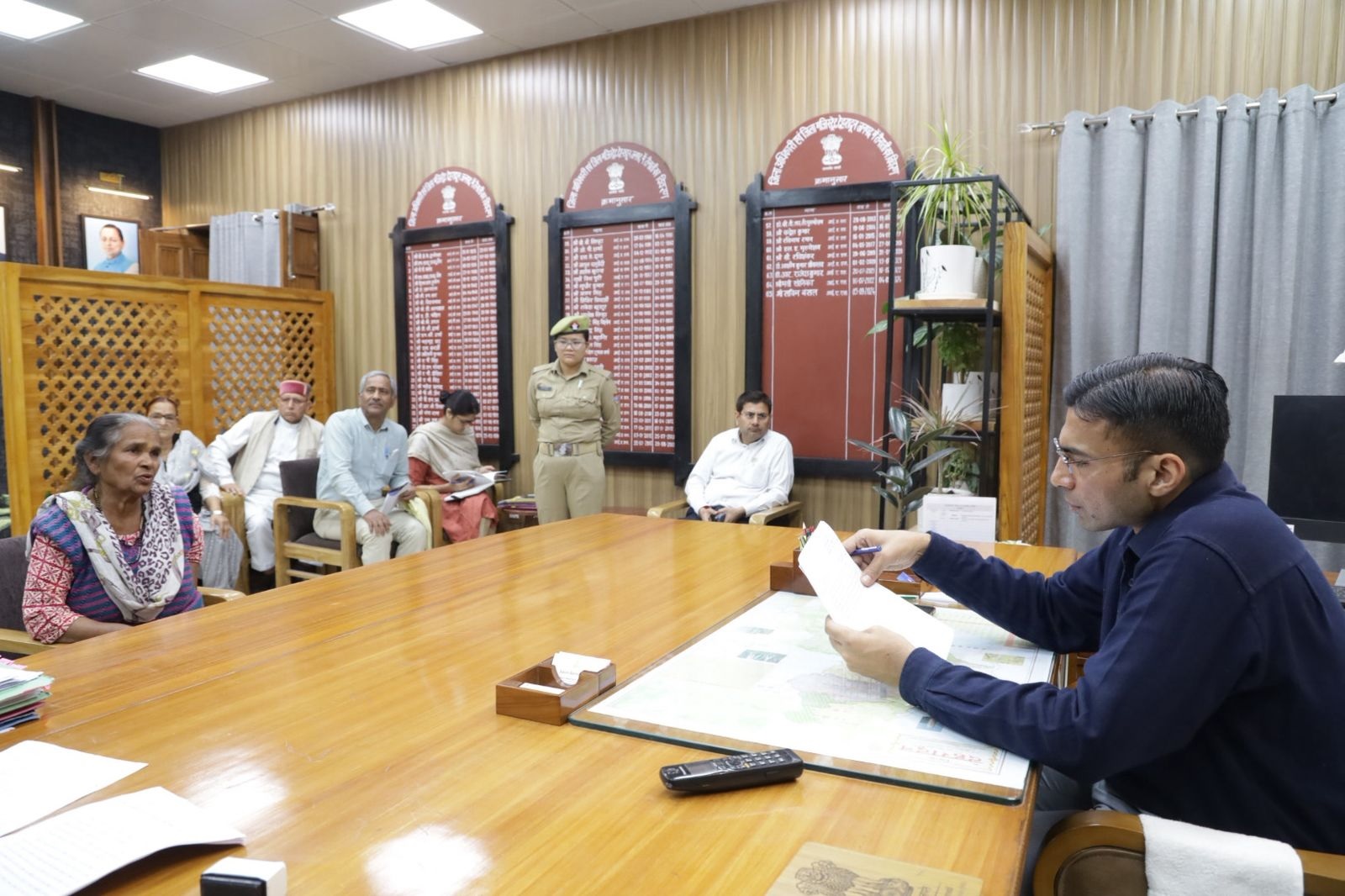 देहरादून: जनता दर्शन में 50 से अधिक शिकायत प्राप्त