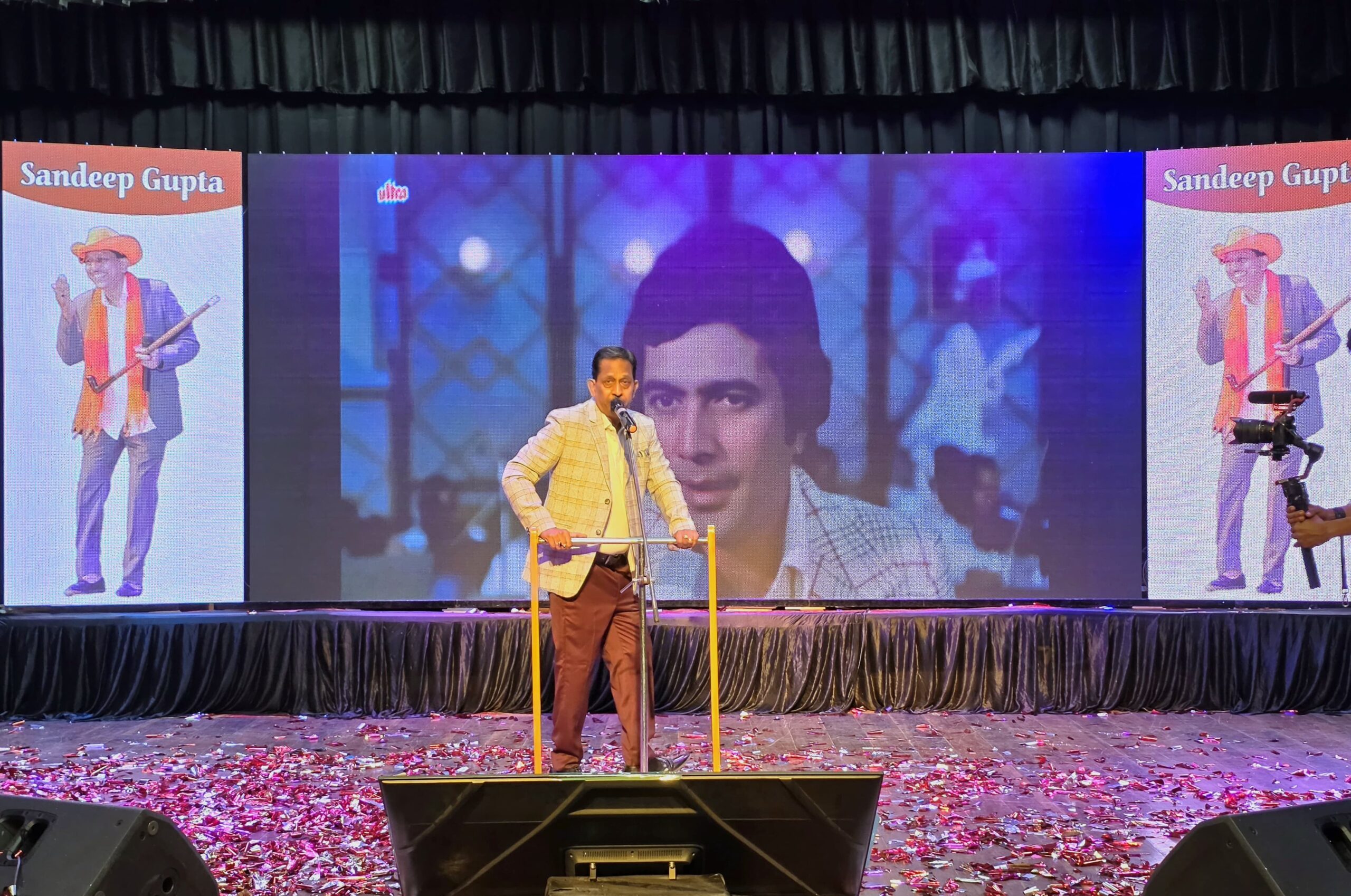 ‘Old is Gold Night’ Enthralls Audience with Timeless Bollywood Melodies