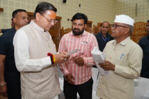 Chief Minister Dhami listened to the grievances of people who had come from various districts of the state.