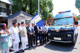 मुख्यमंत्री  धामी ने एचडीएफसी बैंक द्वारा प्रदत्त 4 अत्याधुनिक एम्बुलेंस का किया फ्लैग ऑफ