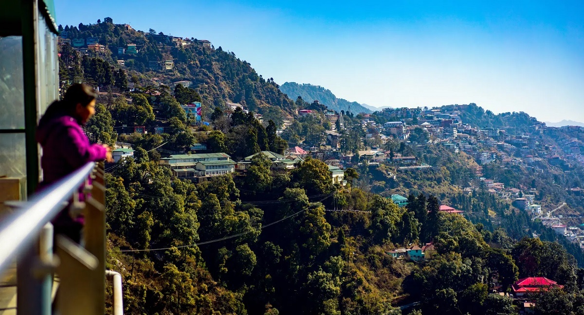 मसूरी में बारिश के बाद से मौसम सुहाना