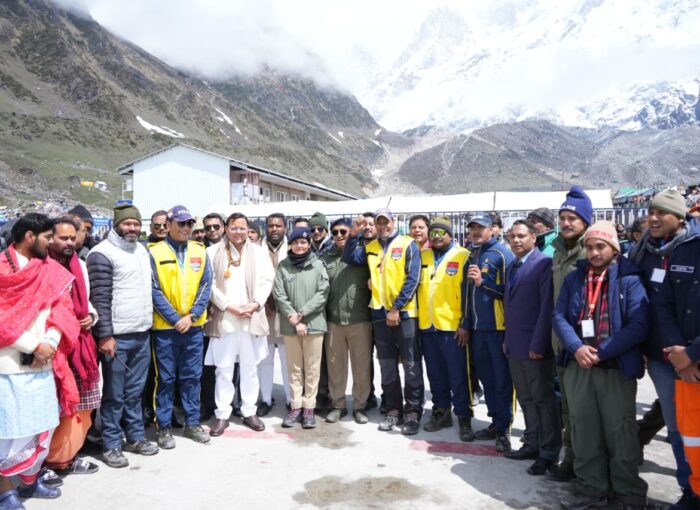 उच्च हिमालयी क्षेत्र में श्रद्धालुओं एवं स्थानीय जनमानस को मिलेंगी बेहतर स्वास्थ्य सुविधाएं : मुख्यमंत्री