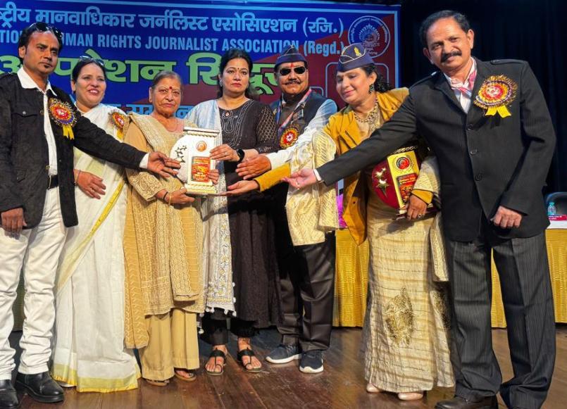 155 बार रक्तदान हेतु डॉ. अनिल वर्मा को ऑपरेशन सिन्दूर सम्मान से नवाज़ा गया
