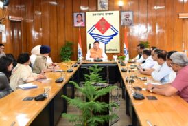 चारधाम एवं हेमकुंट साहिब यात्रा में श्रद्धालुओं की सुविधा सर्वोच्च प्राथमिकता, अफवाहों से बचें: मुख्यमंत्री धामी