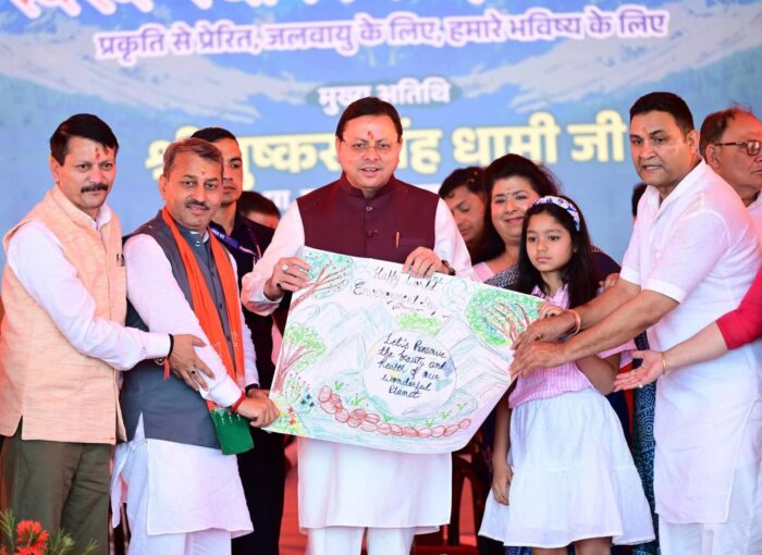 मुख्यमंत्री ने नैनीताल को दी 96.71 करोड़ की योजनाओं की सौगात