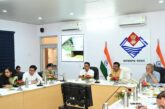 मुख्य सचिव की अध्यक्षता में जनपदीय विकास कार्यों की समीक्षा बैठक
