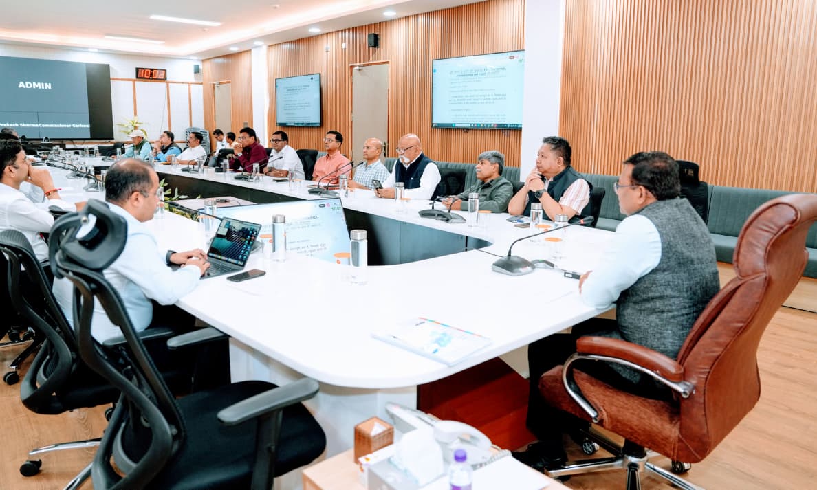 भूमि प्रबंधन एवं सुधारों के लिए व्यापक कार्ययोजना तैयार की जाए-मुख्य सचिव