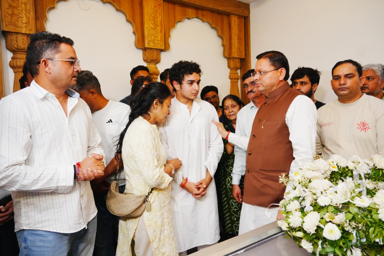 मुख्यमंत्री ने दिवंगत निशानेबाज श्री जसपाल राणा के शोकाकुल परिवारजनों को सांत्वना दी