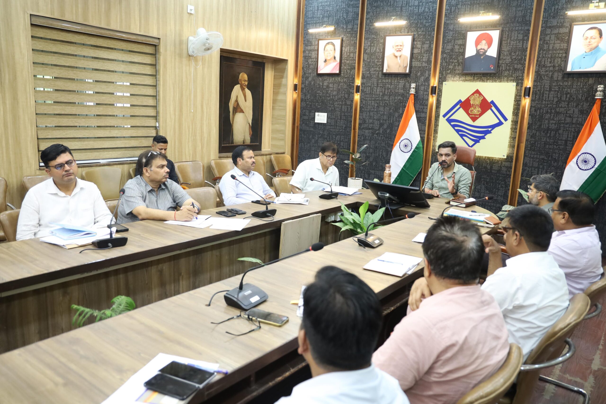 रिस्पना नदी का पुनर्जीवन केवल सरकारी अभियान नहीं, बल्कि जनसहभागिता से जुड़ा एक व्यापक पर्यावरणीय मिशनः डीएम