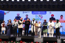 Governor Lt. Gen. Gurmit Singh Honours Artisans