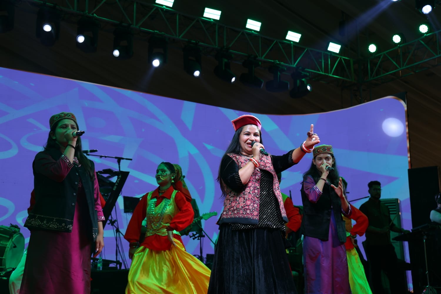 Pandavaas Band Captivates Audience with Soulful Folk-Fusion Performance on Day Four of Lok Samvardhan Parv