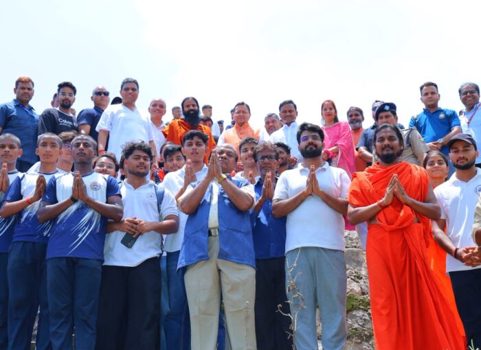 हरेला पर्व पर मालाग्राम पहुंचे मुख्यमंत्री, सघन पौधरोपण कर दिया हरित संरक्षण का संदेश