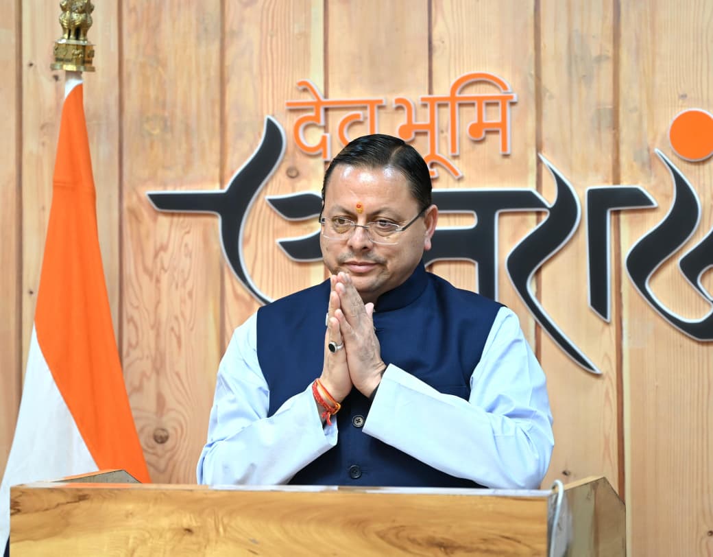 मुख्यमंत्री धामी ने 180 नेचर गाइडों को रोजगार पंजीकरण प्रमाण-पत्र मिलने पर दी बधाई