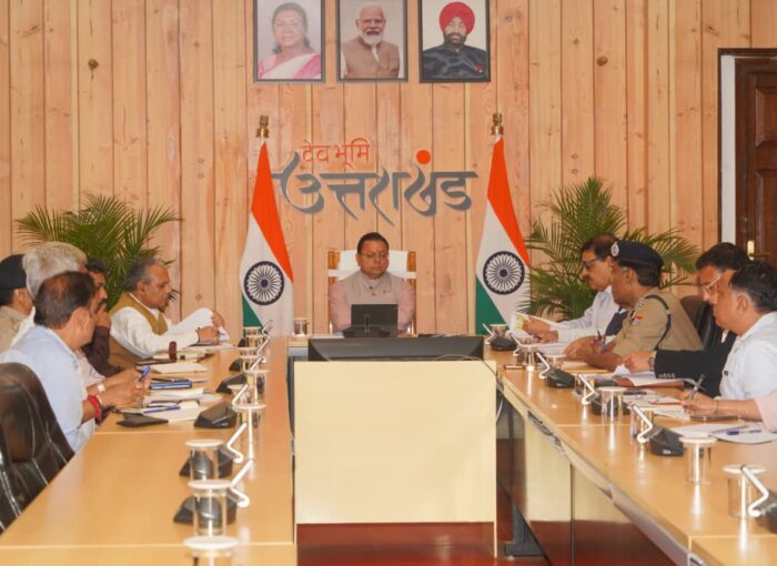 ग्राउंड जीरो पर उतरें अधिकारी, जनता की सुरक्षा सर्वोच्च प्राथमिकता— मुख्यमंत्री