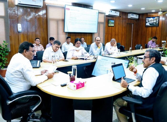 मुख्य सचिव ने ली प्रदेश में इको-टूरिज्म गतिविधियों को बढ़ाए जाने को लेकर बैठक