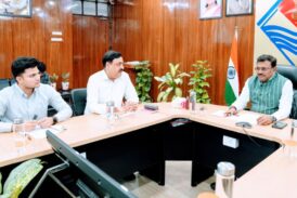 मुख्य सचिव ने ली नागरिक उड्डयन विभाग की समीक्षा