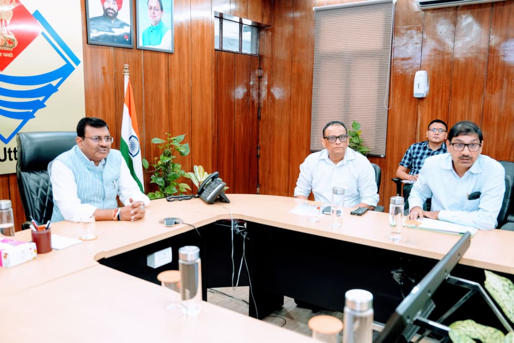 मुख्य सचिव ने सभी विभागों के अंतर्गत बनाए गए ग्रोथ सेंटर्स की प्रगति एवं संचालित गतिदिवधियों की जानकारी ली