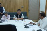 मुख्य सचिव ने प्रधानमंत्री द्वारा शिलान्यास किए गए प्रोजेक्ट्स की प्रगति की समीक्षा की।
