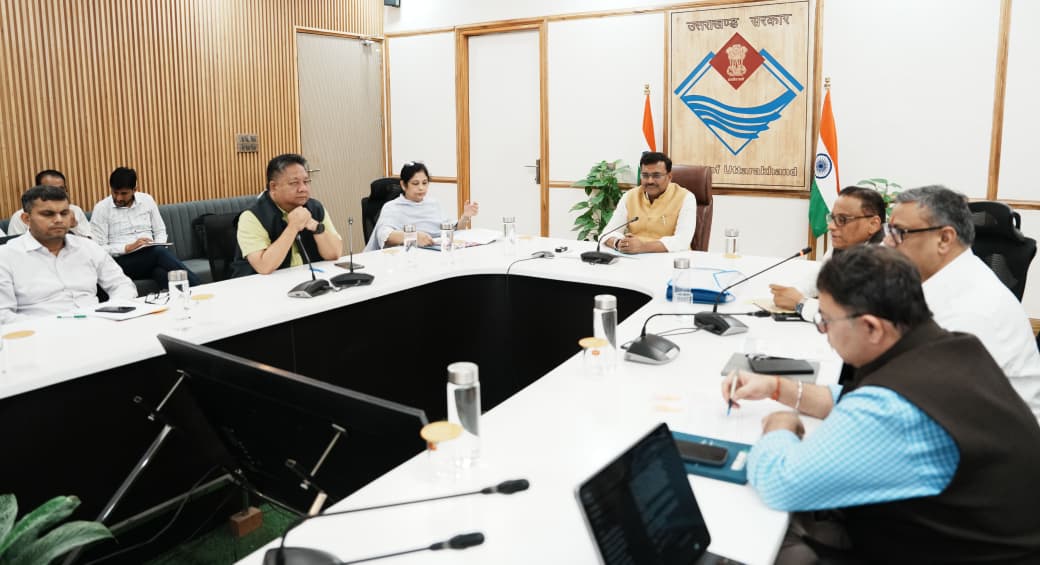 मुख्य सचिव ने भूमिगत जल रिचार्ज पर फोकस किए जाने के निर्देश दिए