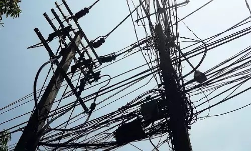 बिजली विभाग में अधिकारियों की लापरवाही का आश्चर्यजनक मामला