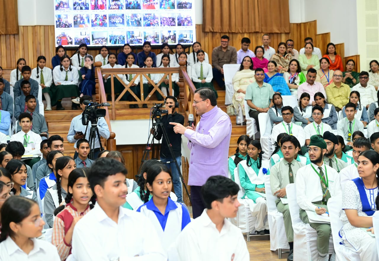 सीएम धामी – आज के विद्यार्थी ही भविष्य में उत्तराखंड और देश का नेतृत्व करेंगे सीएम धामी – आज के विद्यार्थी ही भविष्य में उत्तराखंड और देश का नेतृत्व करेंगे