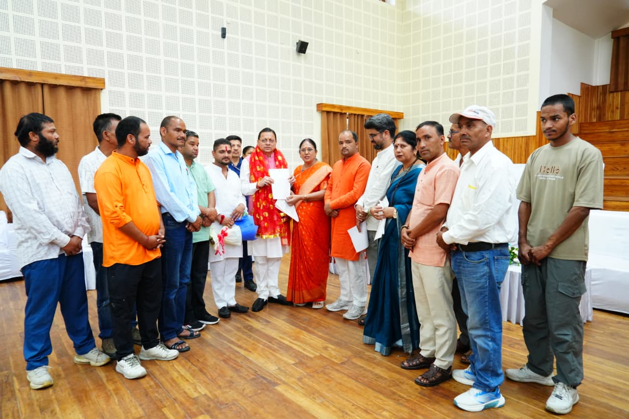 जन समस्याओं का प्राथमिकता के आधार पर शीघ्र समाधान सुनिश्चित करने के दिए निर्देश