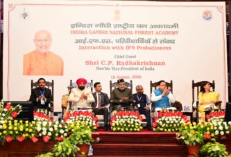 वन अधिकारी केवल प्रशासनिक अधिकारी नहीं, बल्कि प्रकृति के प्रहरी हैं: मुख्यमंत्री