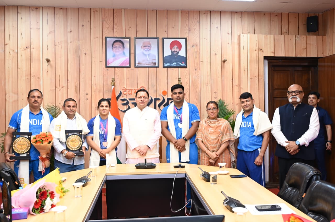 कॉमनवेल्थ गेम्स 2026 में उत्कृष्ट प्रदर्शन कर उत्तराखंड के पदक विजेताओं को सम्मानित किया गया